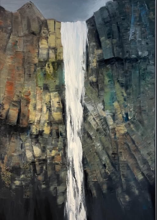Foss í stuðlabergsgili - Watefall in a canyon of basalt coloums
