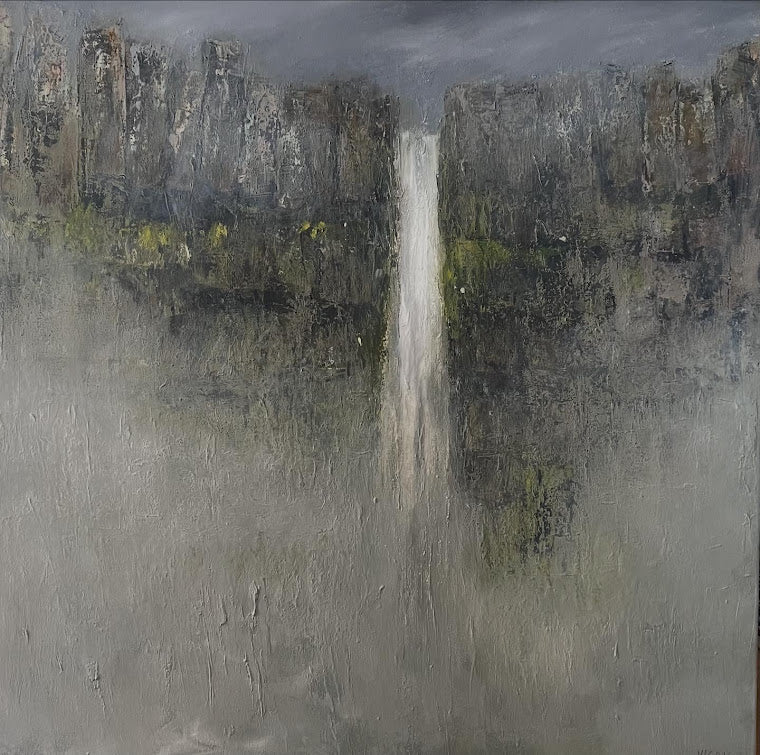 Þegar þokunni léttir - When the fog lifts you see everything clear
